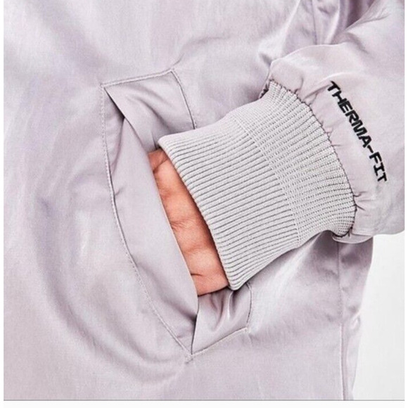 Nike Air Therma-Fit Women’s Bomber Jacket Small Gray DD4640-033 NWT $180 - Picture 3 of 7